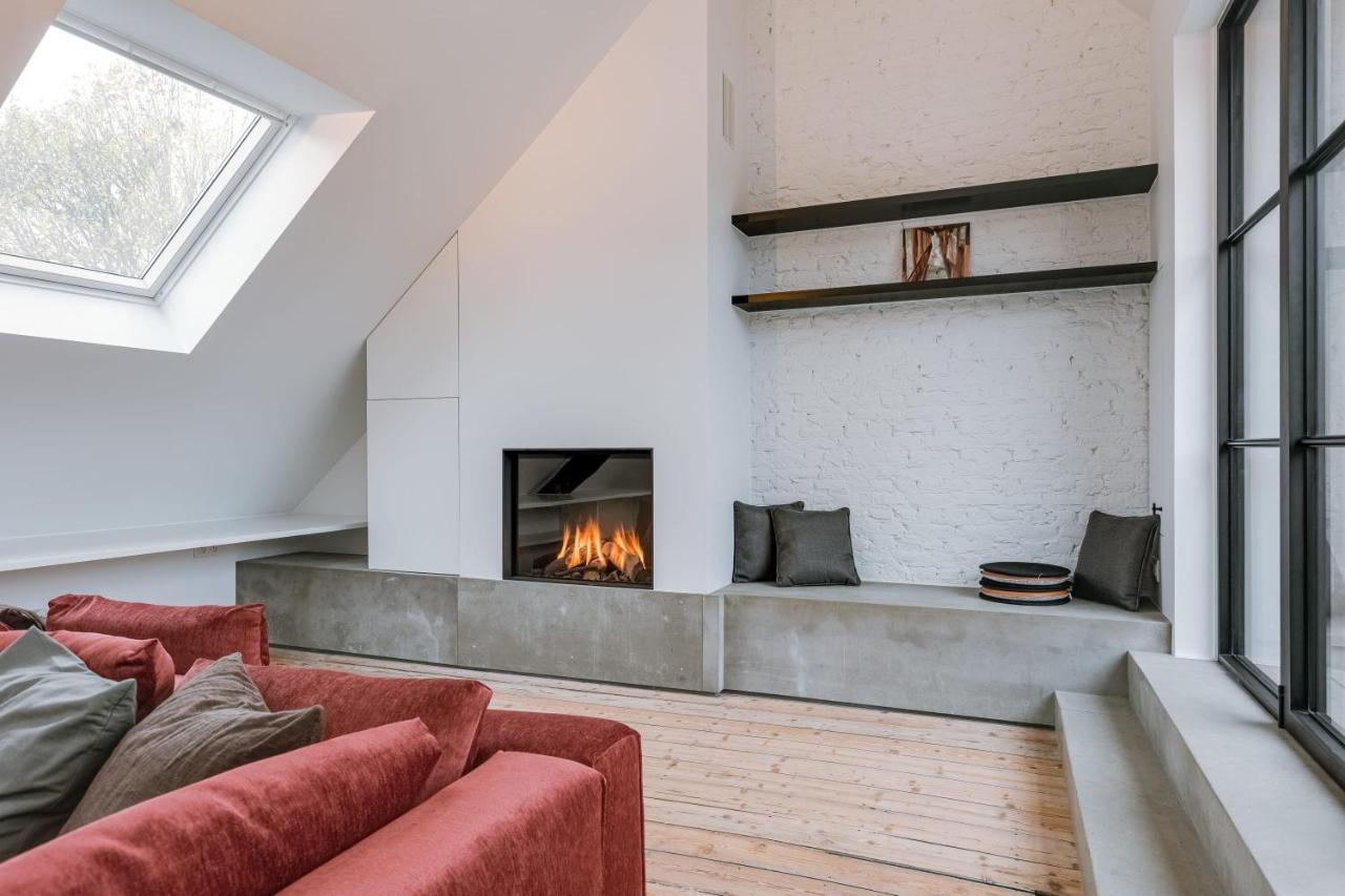 Beautiful Luxurious Mansion With Several Terraces Kortrijk Exterior foto