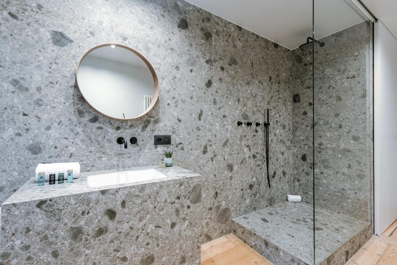 Beautiful Luxurious Mansion With Several Terraces Kortrijk Exterior foto
